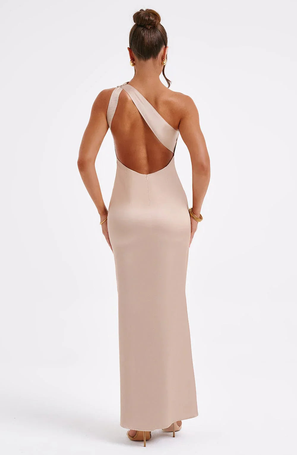 Clara Robe Longue en Satin Femme – Asymétrique, Cintrée & Élégance Minimaliste