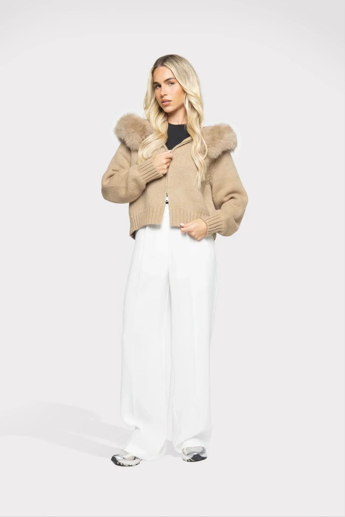 Janelle Veste Femme – Veste en Laine Élégante avec Capuche Doublée de Fourrure