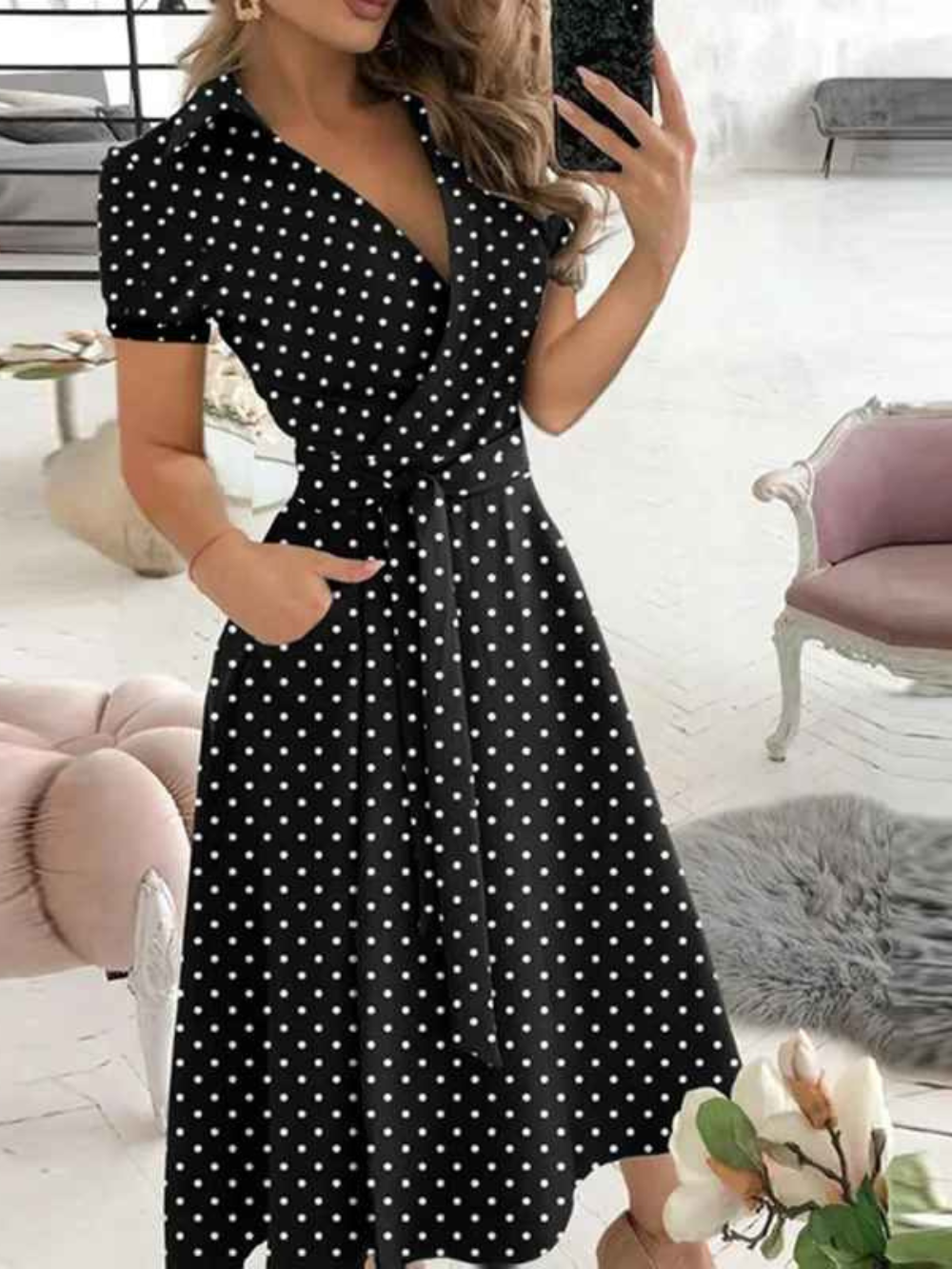 Lucia Robe Femme – Robe à Imprimé Géométrique avec Ceinture à la Taille et Coupe Aérienne pour Chaque Instant