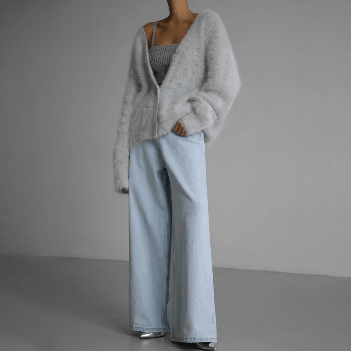 Cardigan da donna Luella: elegante e comodo, a maniche lunghe, perfetto per tutti i giorni