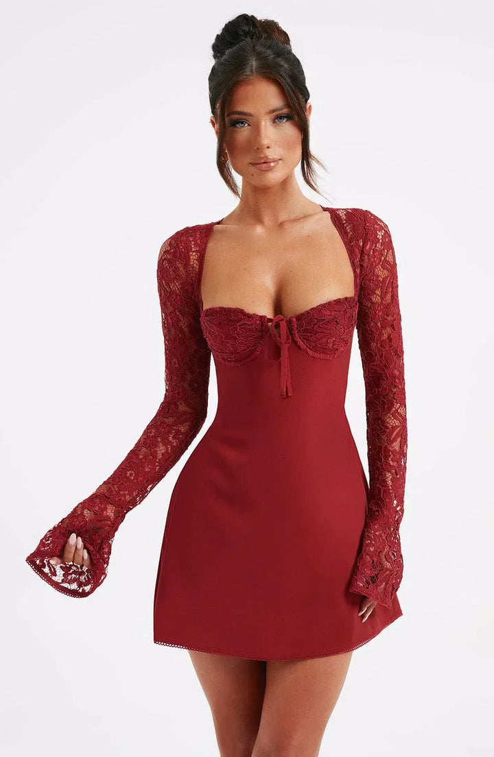 Juliette Robe Mini Femme – Élégante Robe en Dentelle avec Encolure Cœur et Coupe Ajustée