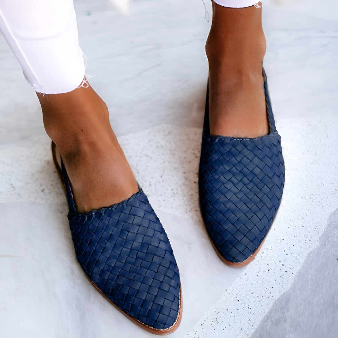 Leslie Slingbacks Flade Women - Elegante design intrecciato, estremità appuntita e briglia regolabile
