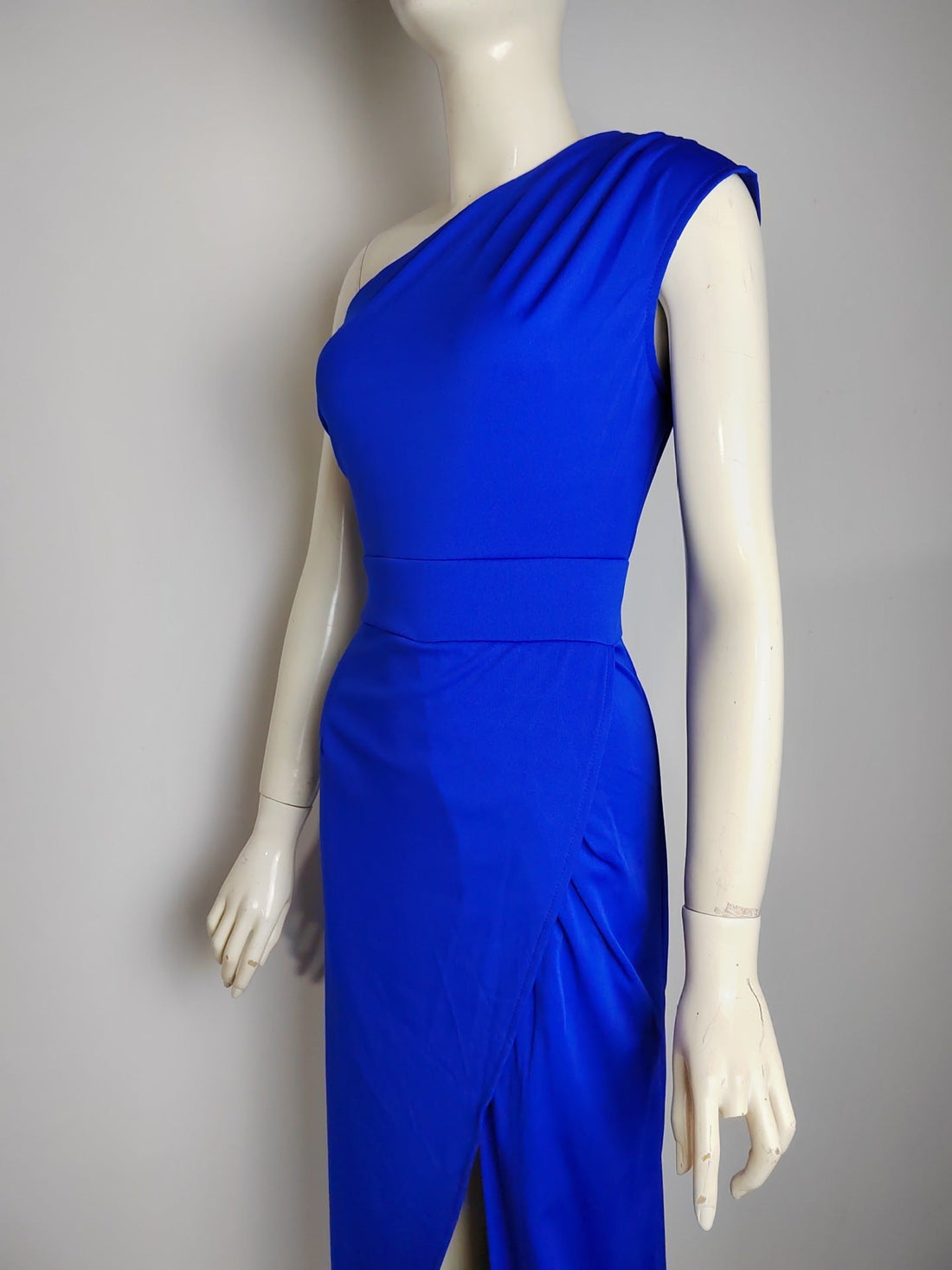 Clarissa Robe de Soirée Femme - Une Épaule, Col Asymétrique, Fente Haute - Robe Élégante et Ajustée pour Événements Formels