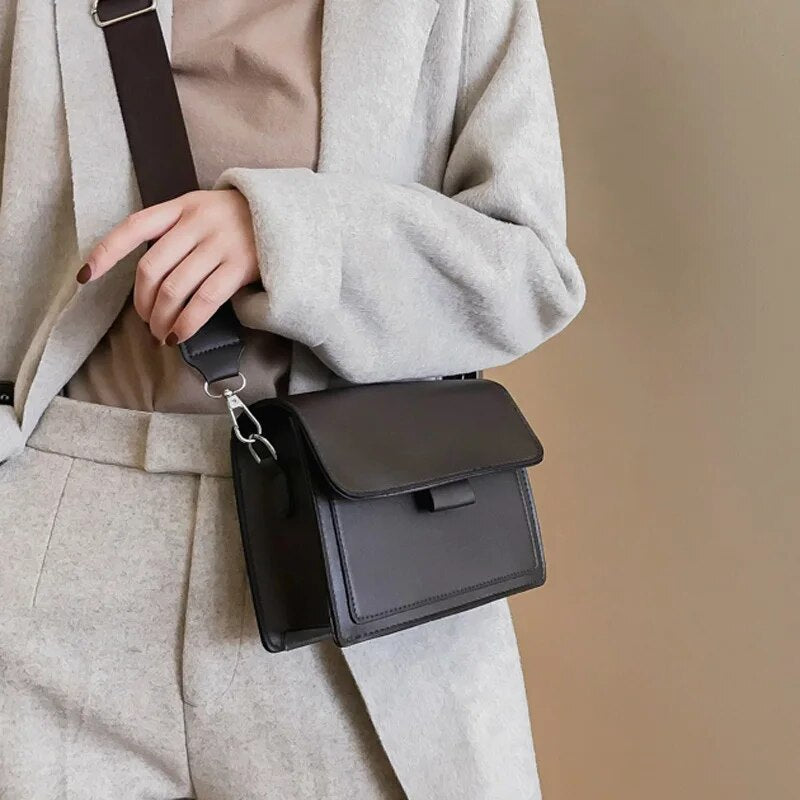 Coco Sac à Main Femme – Sac Bandoulière Élégant en Similicuir avec Design Compact & Chic