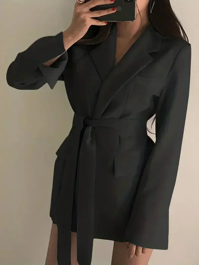 Nélia Robe Blazer Femme – Élégante Robe Tailleur Chic à Manches Longues pour Toutes Occasions
