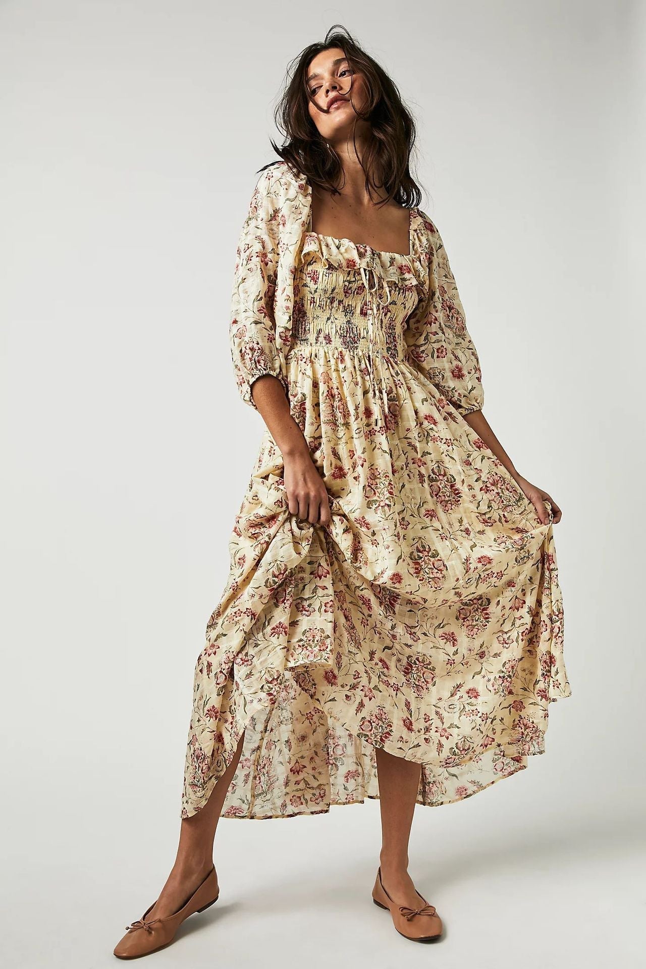 Vestido de mediodía de Quinn Women - Corte de algodón con estilo de flores bohemio y halagador