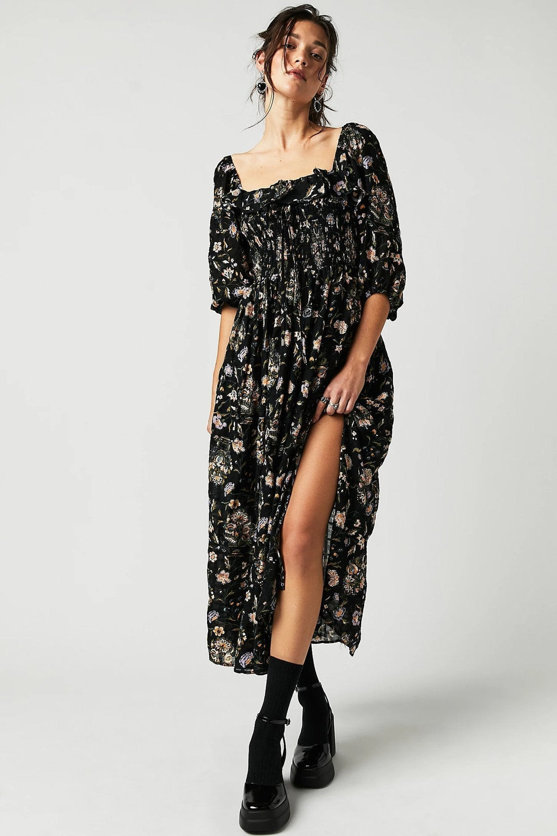 Vestido de mediodía de Quinn Women - Corte de algodón con estilo de flores bohemio y halagador