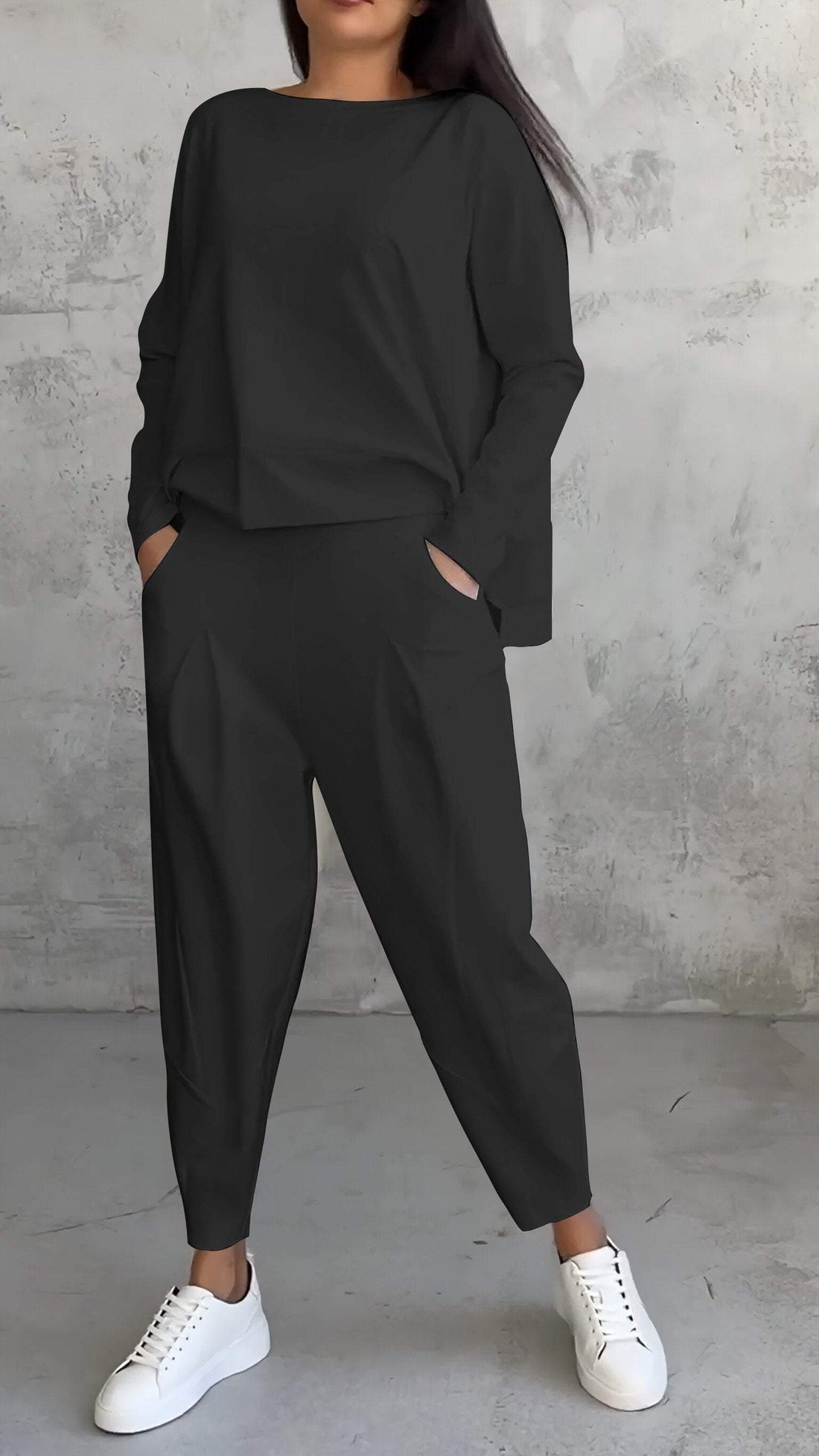 Emilie Ensemble Femme – Tenue à Col Rond en Spandex Confortable et Élégante au Style Moderne