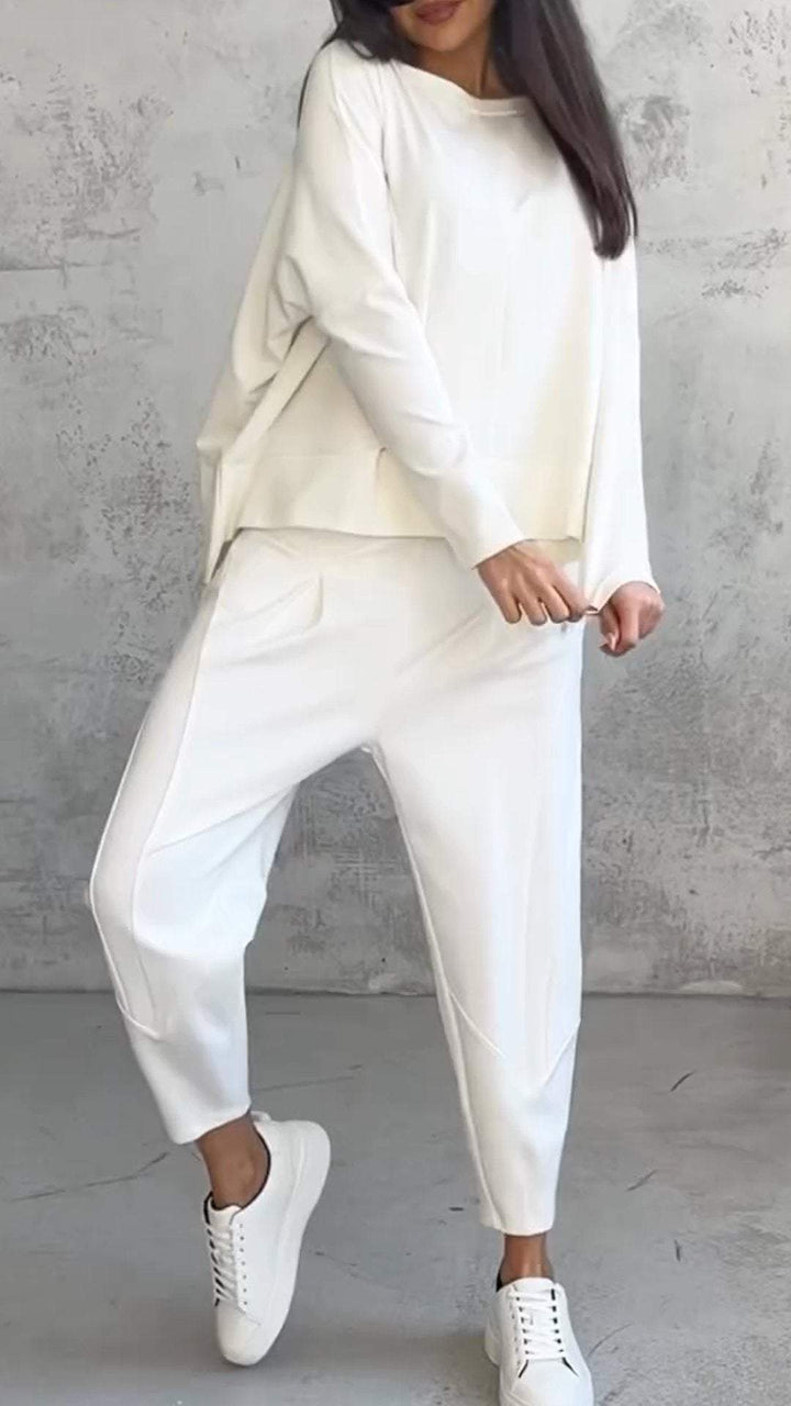 Emilie Ensemble Femme – Tenue à Col Rond en Spandex Confortable et Élégante au Style Moderne