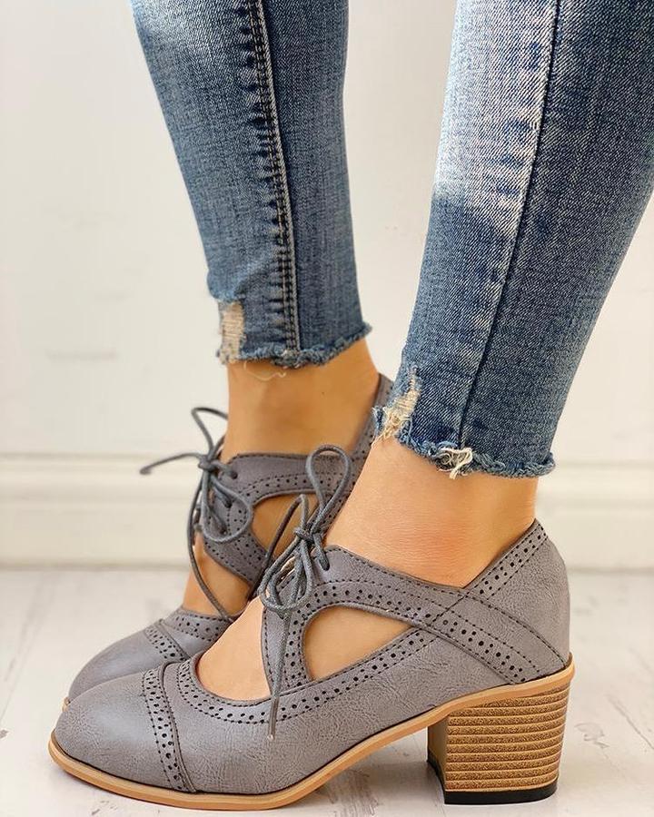 Rianna Women's Vintage Shoes - Pompe retrò fatte a mano con comoda sole e design senza tempo