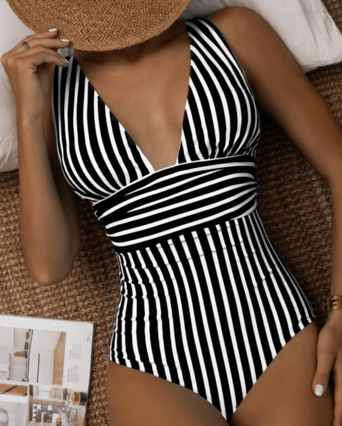 Maillot de Bain Femme Marvella – Maillot Élégant à Rayures avec Coupe Flatteuse & Design Moderne