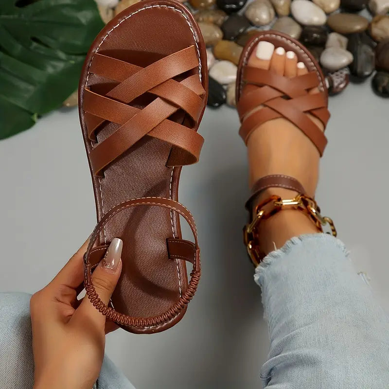 Sloane Sandales Femme – Sandales Plates à Brides Croisées avec Confort & Style Décontracté