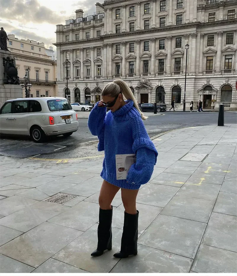 Minerva Sweter Oversize Damski – Uniwersalna Sukienka Swetrowa o Luźnym Kroju z Miękkiego Materiału