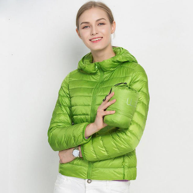 Autumn Doudoune Femme Légère – Veste Mi-Saison avec Capuche & Confort Quotidien