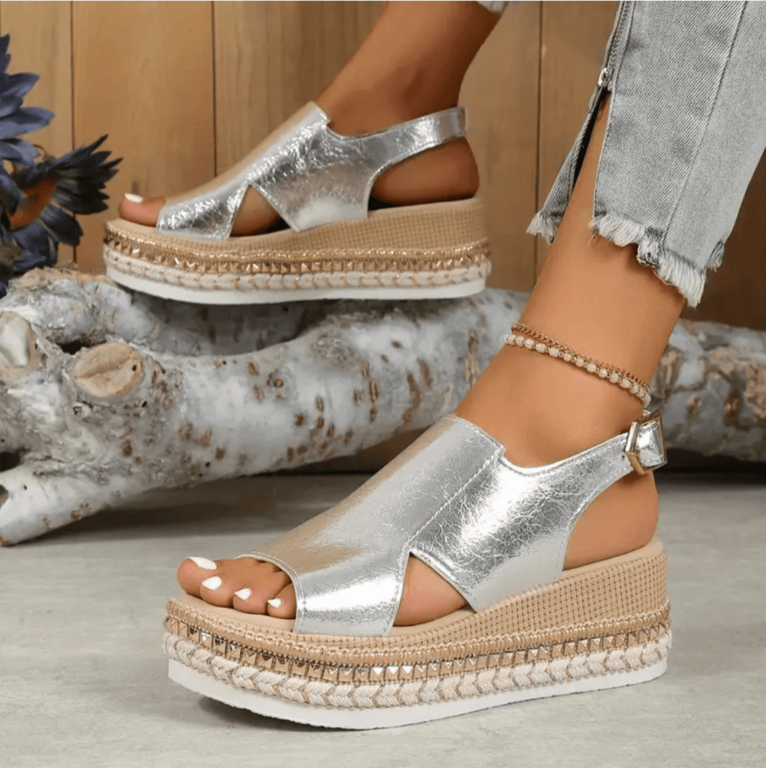 Sandalias para mujeres de Meena: zapatillas cómodas con brida ajustable y suela estable