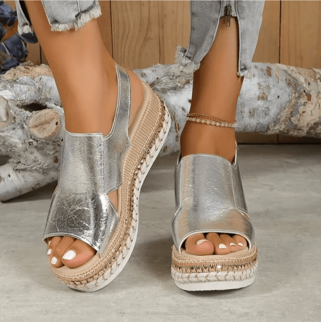 Sandalias para mujeres de Meena: zapatillas cómodas con brida ajustable y suela estable
