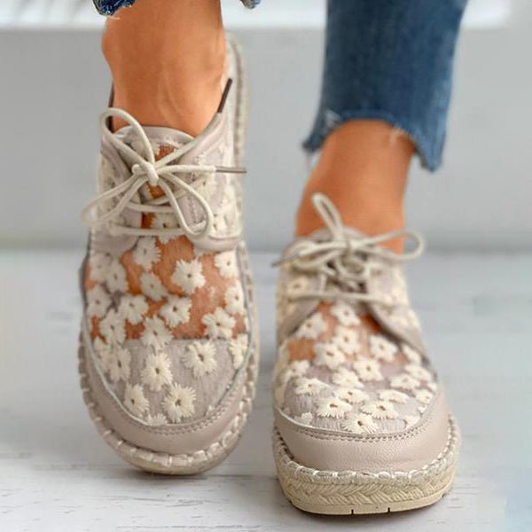 Shophanie Women's Shoes - Mococasines cómodos con bordados florales y suela robusta